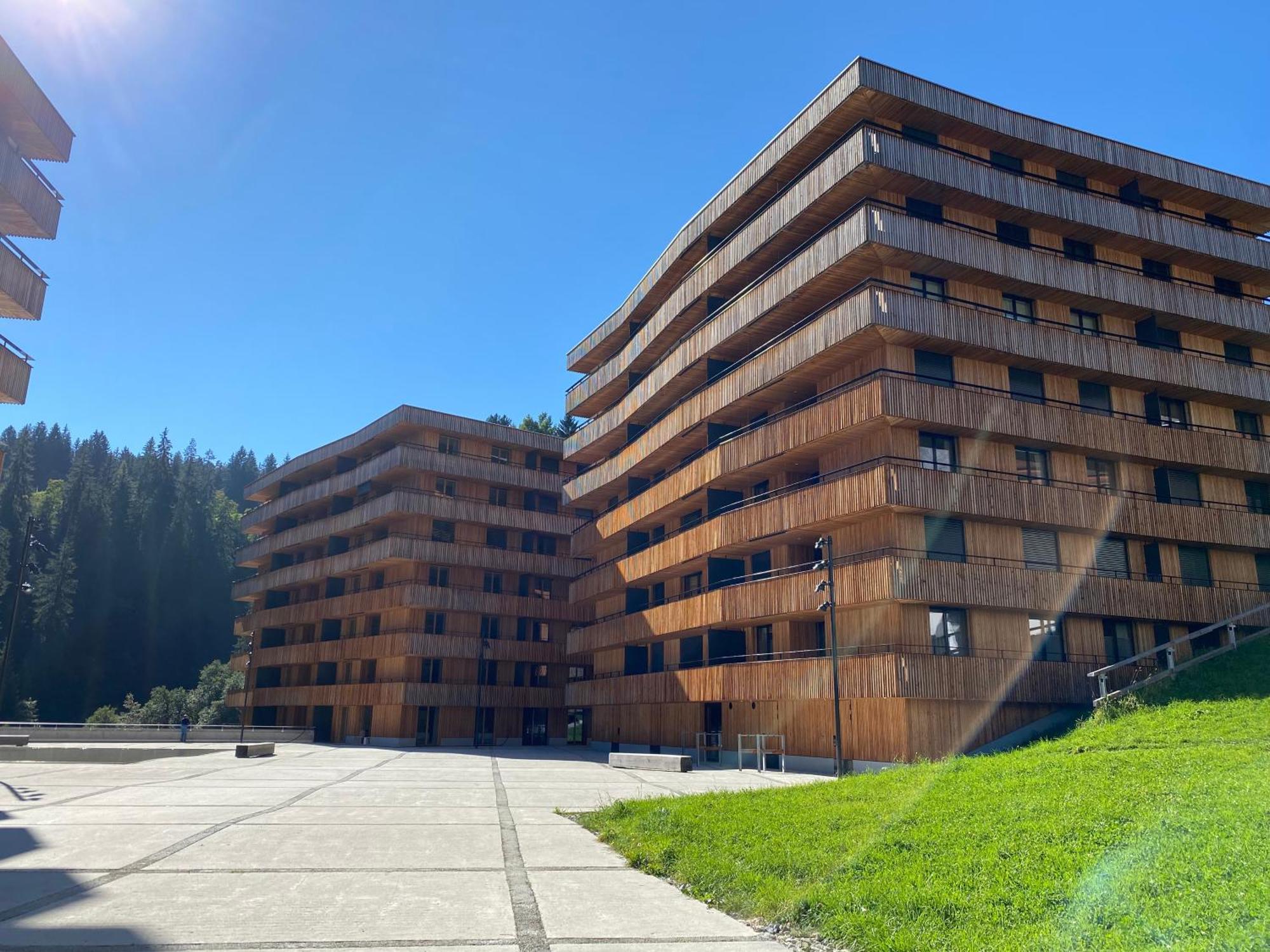Stilvolle Ferienwohnung Direkt An Der Skipiste Flims Ngoại thất bức ảnh