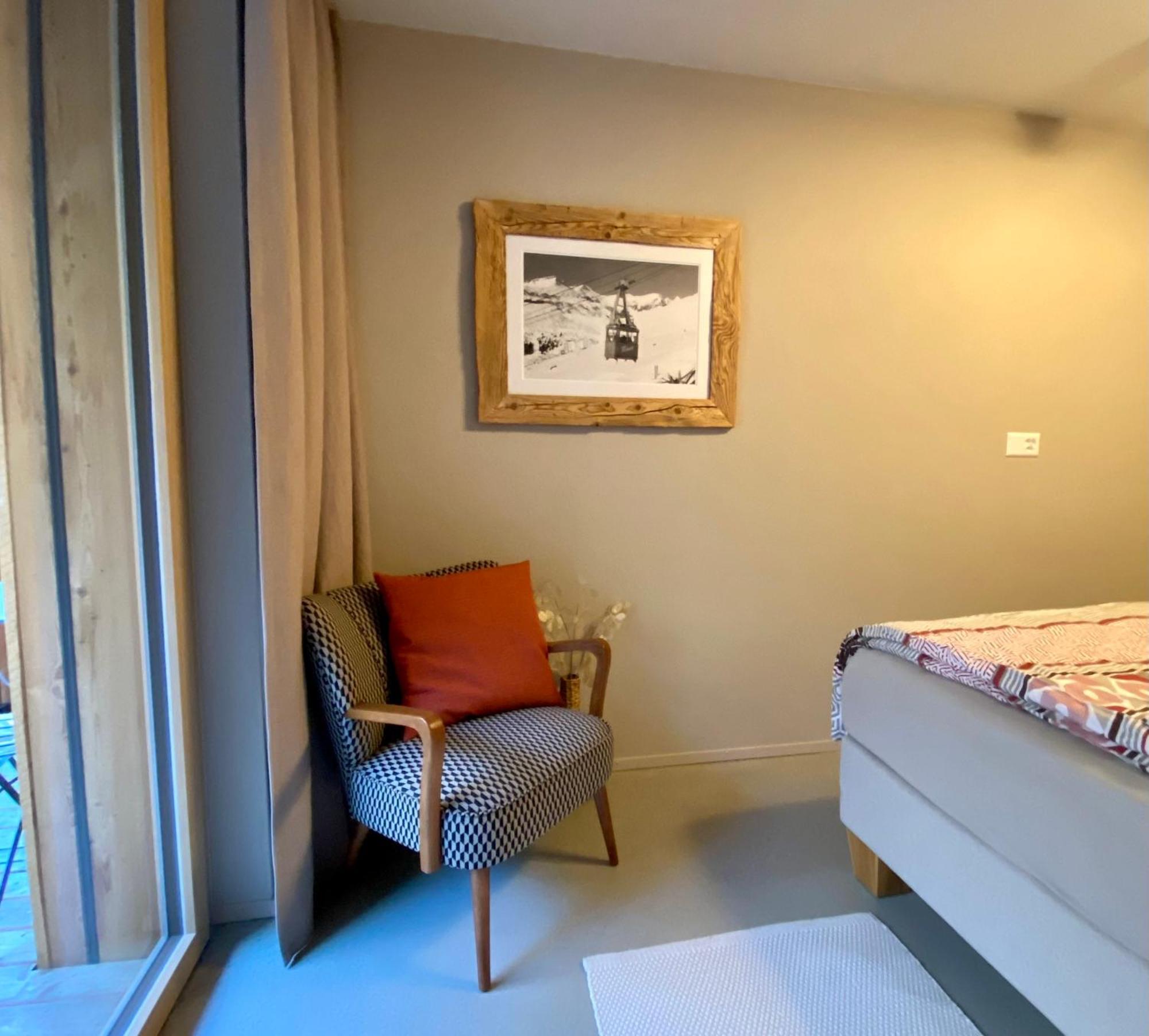 Stilvolle Ferienwohnung Direkt An Der Skipiste Flims Ngoại thất bức ảnh